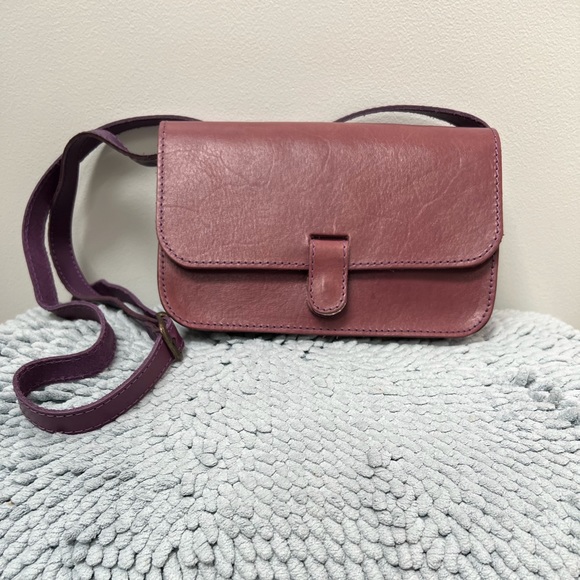 NWOT Edo Hand-Made Leather Crossbody - Picture 1 of 11